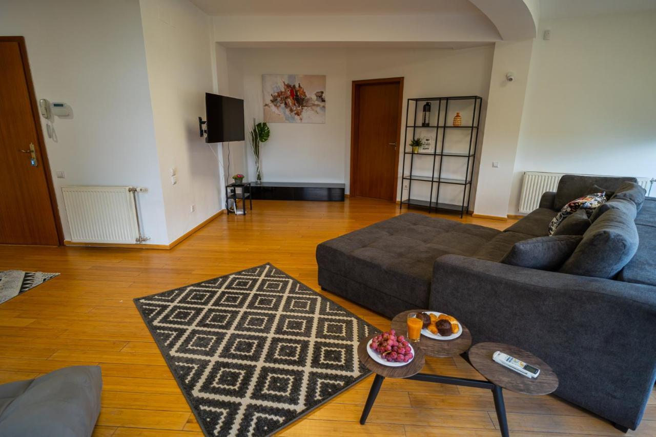 Apartament Sunny & Spacious Place With Breathtaking View