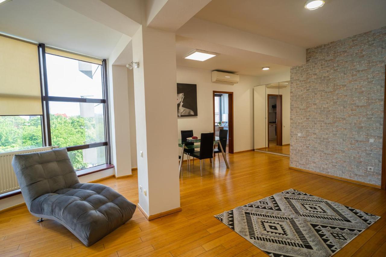 Apartament Sunny & Spacious Place With Breathtaking View *