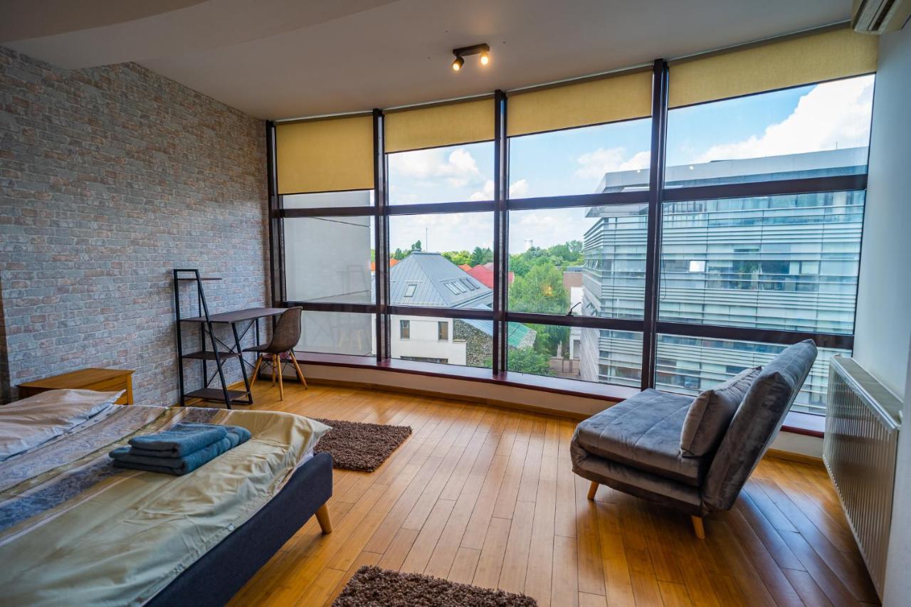 Sunny & Spacious Place With Breathtaking View *